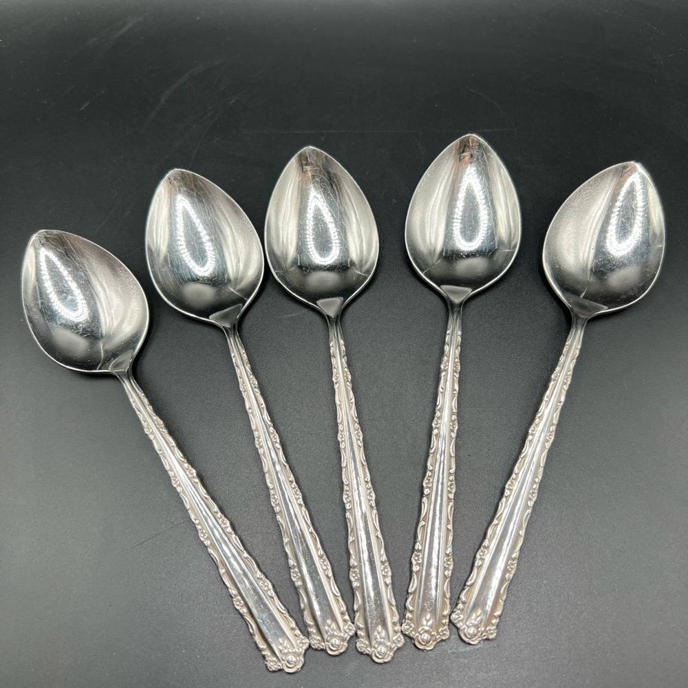 Lot of 5 Oneida CHERIE Stainless Oval Soup Spoons 6 3/4"